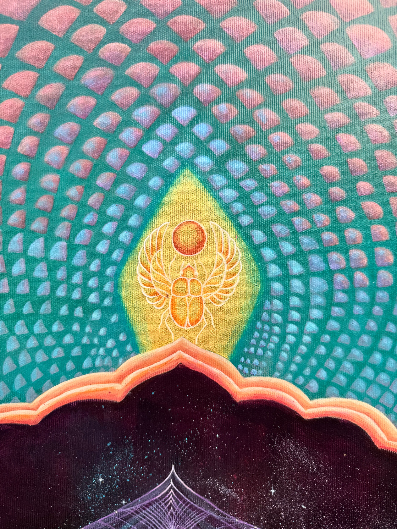 Gate of Duat — scarab and radiant arch detail